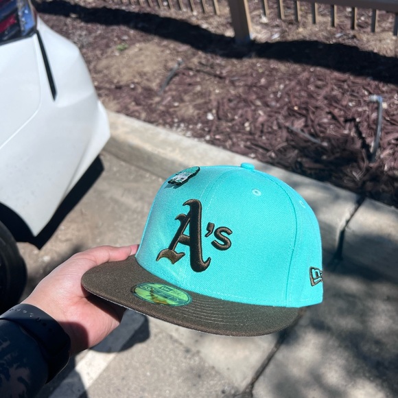 Oakland Athletics - Picture 4 of 5